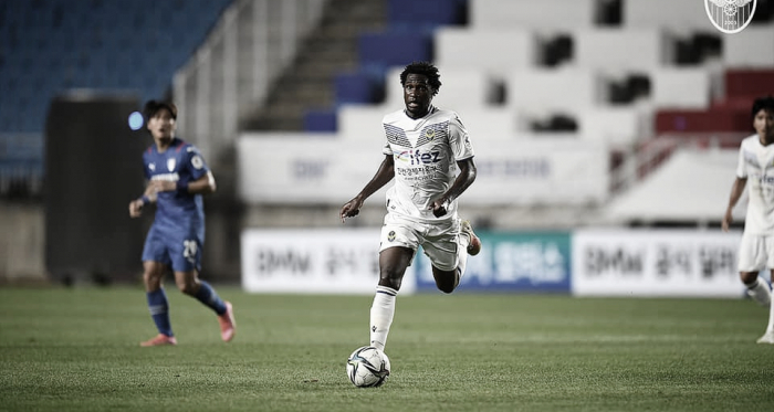 Negueba comemora boa fase no Incheon United e projeta reta final da temporada
