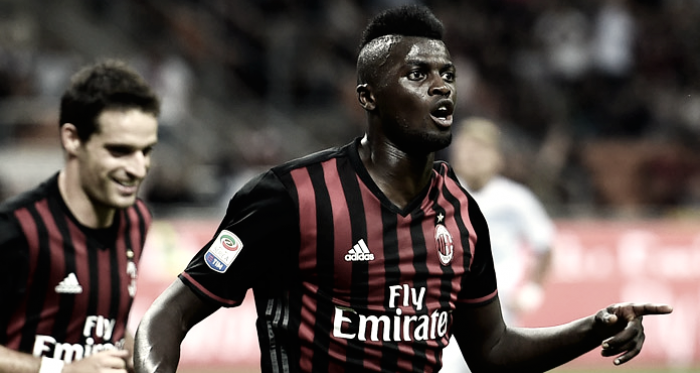 AC Milan: Montella lo "saluta", Niang pensa ad altre destinazioni. Proposto al Genoa uno scambio con Ocampos