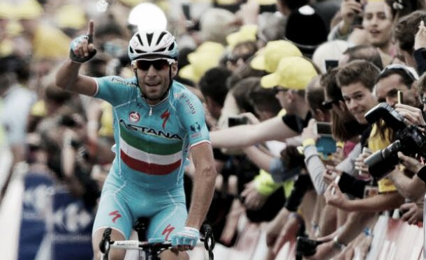 Vincenzo Nibali muestra sus credenciales en el día más triste para Alberto Contador