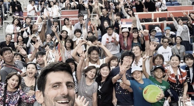 Djokovic y su mujer, positivos por COVID-19