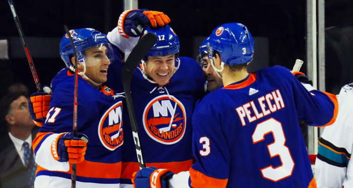 The amazing New York Islanders are a surprising team without John Tavares. | Photo: eyesonisles.com)