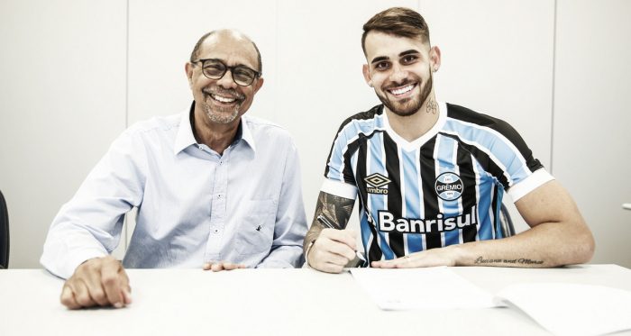 Grêmio confirma contratação do atacante Felipe Vizeu, ex-Flamengo e Udinese