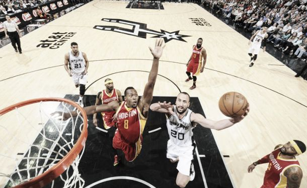 Resumen NBA: San Antonio asusta y Chicago pierde la tercera plaza del Este