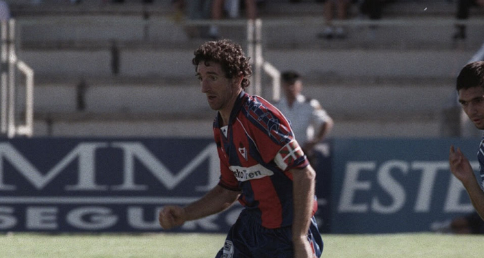 Óscar Artetxe, en su etapa como jugador armero. | Foto: SD Eibar