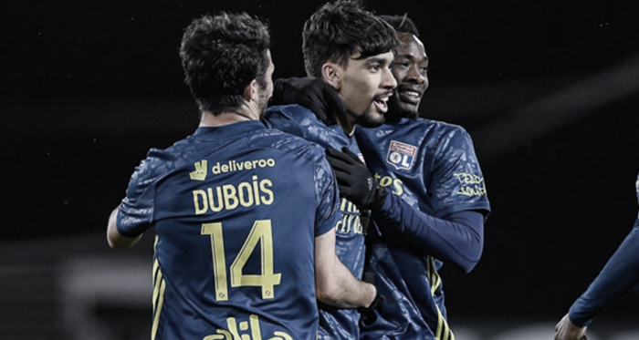 Lyon leva
susto no segundo tempo, mas segura vitória diante do Brest