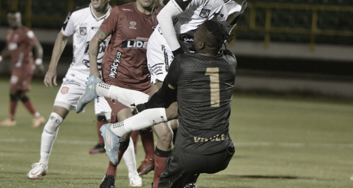 No se hicieron daño en el marcador, pero sí en la tabla de posiciones