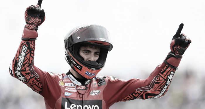 Bagnaia revalida el título de campeón del mundo y Martín comete un gran error