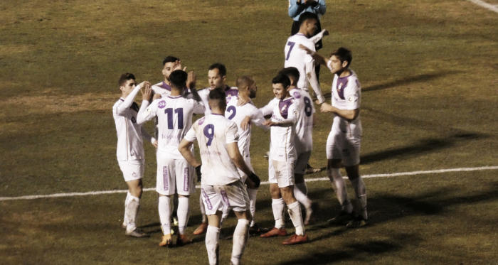  Jugadores del Real Jaén celebran uno de sus tantos /Foto: Tomás Díaz