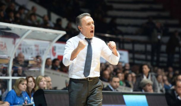 Brindisi, confermato Piero Bucchi in panchina