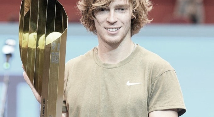 Andrey Rublev sigue insaciable y también es campeón en Viena