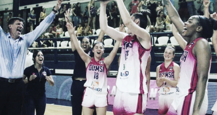 Festejos del campeòn. Foto: genileza de Quimsa