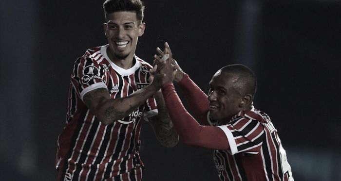 Marquinhos e Rigoni brilham, São Paulo bate Racing e vai às quartas da Libertadores