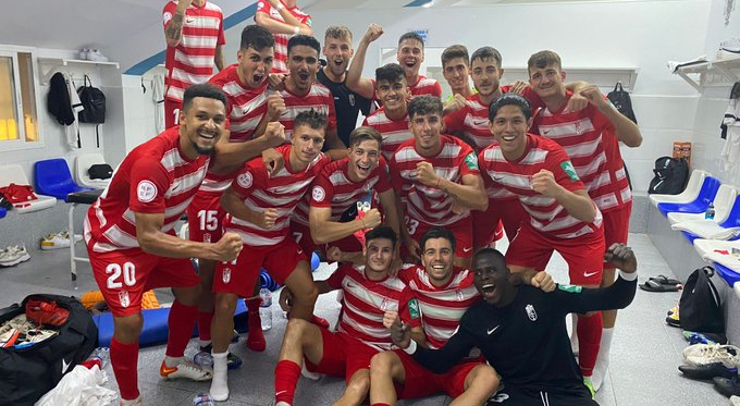 El Recreativo Granada logra en Melilla su primer triunfo