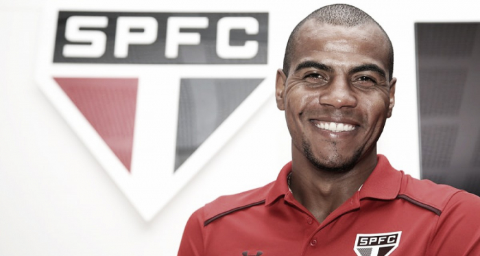 Reforço na área: São Paulo anuncia Régis, destaque do São Bento no Paulistão