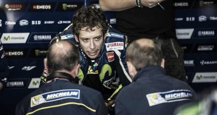 Valentino Rossi: &quot;Creo que vamos a usar la moto más similar a la del año pasado&quot;