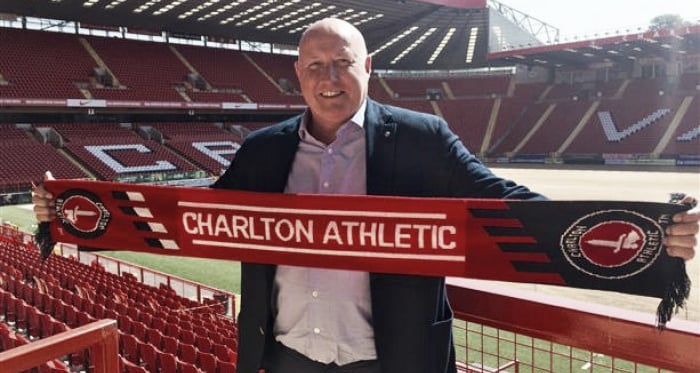 El Charlton Athletic anuncia el despido de Russell Slade