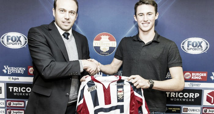 Dylan Ryan recala en el Willem II