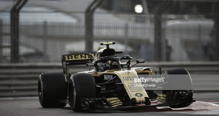 Sainz durante el último Gran Premio de Abu Dhabi. Foto: Getty Images.