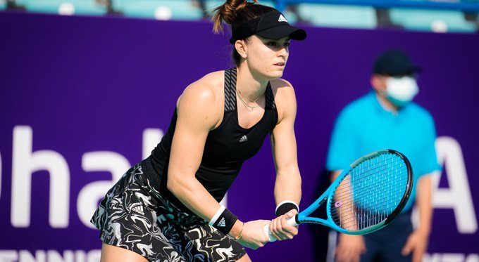 WTA Abu Dhabi Day 1 wrapup: Sakkari, Putintseva, Jabeur advance; Kontaveit, Vekic upset