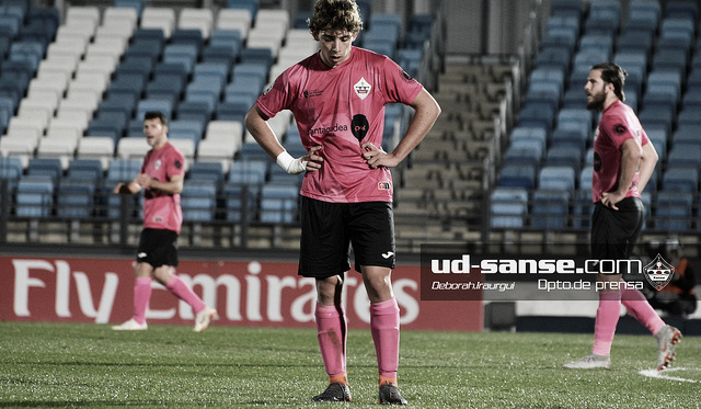 El Sanse, en uno de sus últimos partidos (Foto: ud-sanse.com Deborah Iraurgui) 