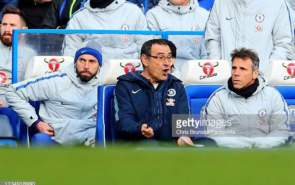 Maurizio Sarri frustrated in the dugout in the 1-1 draw against Wolves. Images courtesy of Chris Brunskill from Fantasista on Getty Images 
