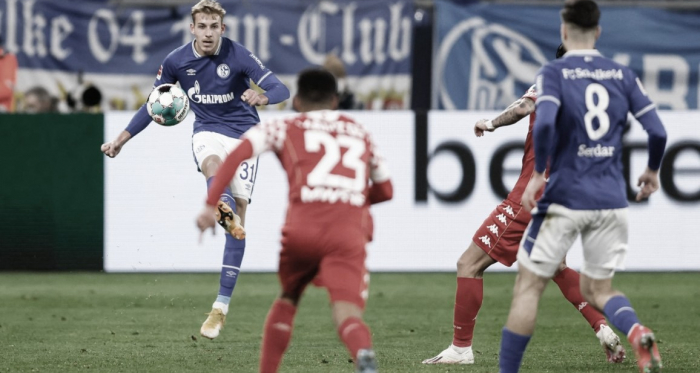 Schalke fica no empate com Mainz e ambos seguem na zona de rebaixamento