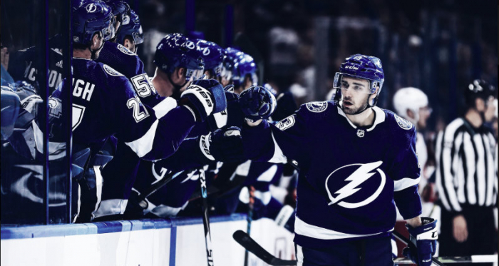 Cedric Paquette celebrates his goal with teammates. | Photo: Tampa Bay Lightning on Twitter