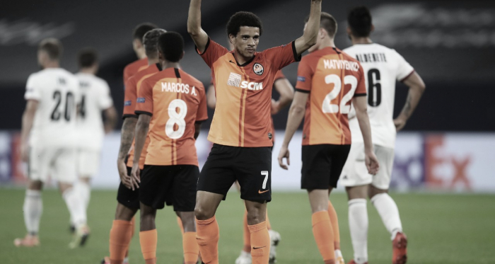 Com show brasileiro, Shakhtar atropela Basel e está na semifinal da Liga Europa