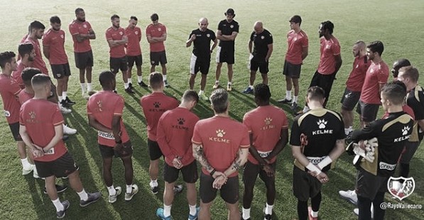 Un entrenamiento del primer equipo | Foto: Rayo Vallecano S.A.D.