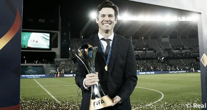 Solari levantou seu primeiro título no comando do Real Madrid (Foto: Divulgação / Real Madrid)