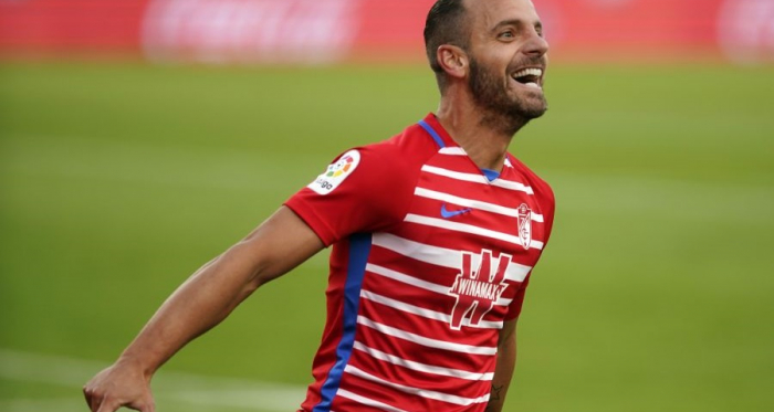 Soldado renueva con el Granada CF hasta 2022