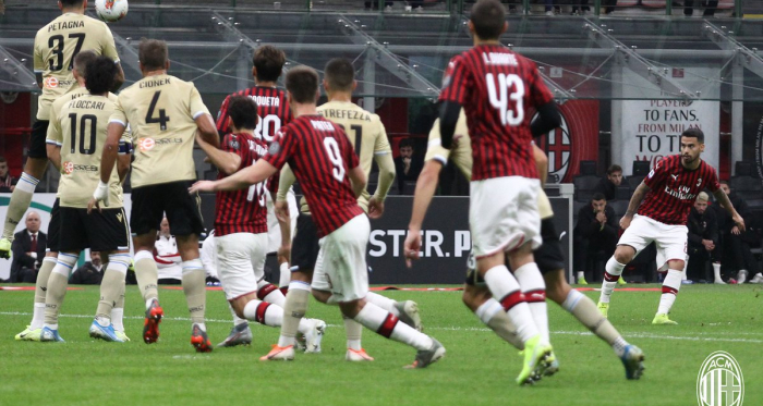 Serie A- Suso "punisce" la Spal, prima vittoria di Pioli con il Milan