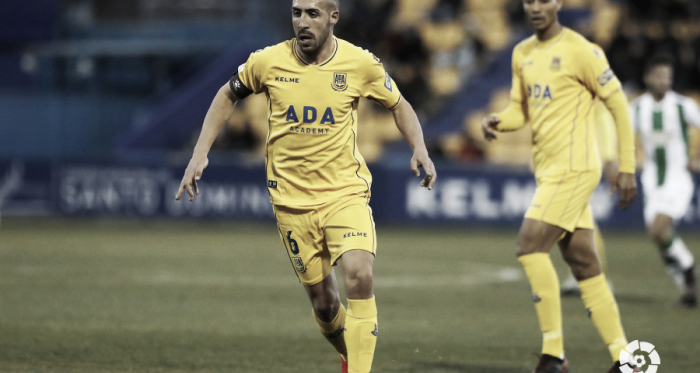 Dani Toribio en el partido frente al Córdoba | LaLiga 1|2|3