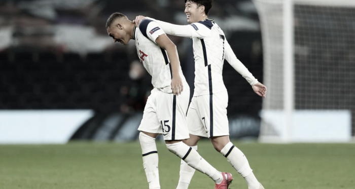 Com
duas assistências do estreante Carlos Vinícius, Tottenham vence LASK com
tranquilidade 