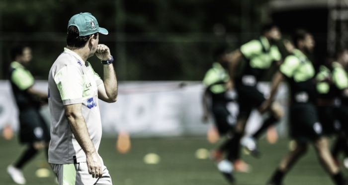América-MG tenta
permanecer mais de uma temporada na primeira divisão