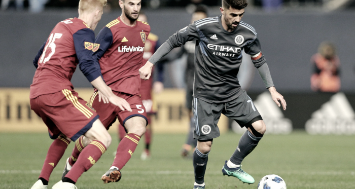 David Villa and Kyle Beckerman. | Photo: Brad Penner-USA TODAY Sports