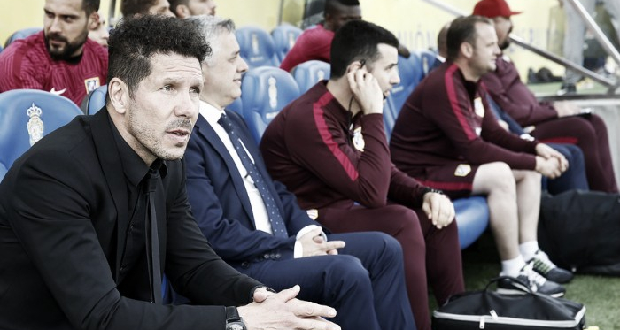 Simeone: &quot;Hoy empezamos el partido muy fuertes, no me canso de alabar a estos jugadores&quot;