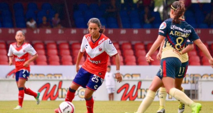 Foto (Tiburones Rojos Femenil)