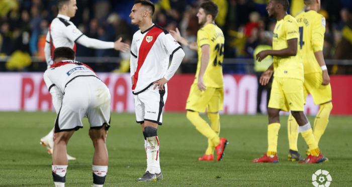 Jugadores del Rayo Vallecano lamentando el resultado | Fotografía: La Liga