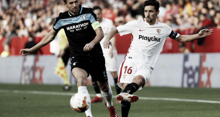 Navas pasa el balón. Foto: LaLiga