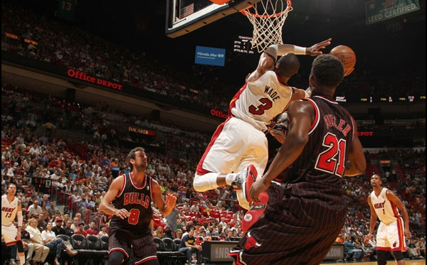 Heat reencontra Bulls e vence com facilidade