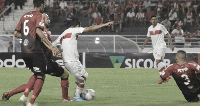 Galo da Pajuçara volta a vencer em seus domínios 48 dias depois (Foto: Gustavo Henrique / CRB)