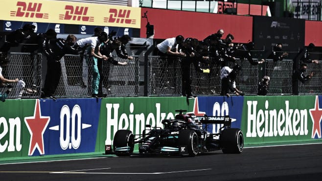 Mercedes y Alpine asoman la patita