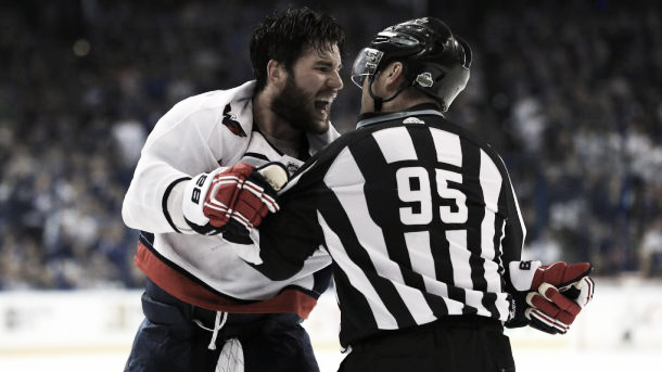 Wilson ha sido sancionado, nuevamente, por cruzar la línea de lo permitido. Foto: https://nhl.nbcsports.com