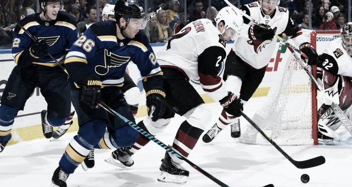 Arizona Coyotes thump St. Louis Blues