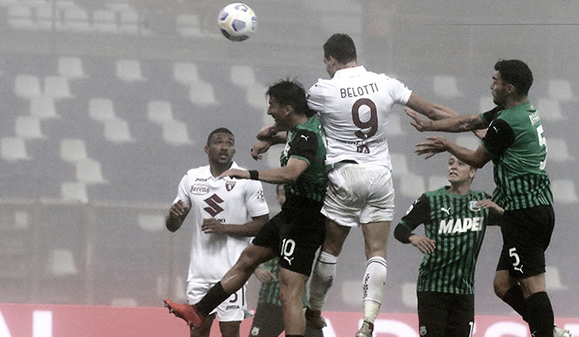 Em jogo com forte neblina, Sassuolo busca empate diante do Torino no fim e mantém invencibilidade