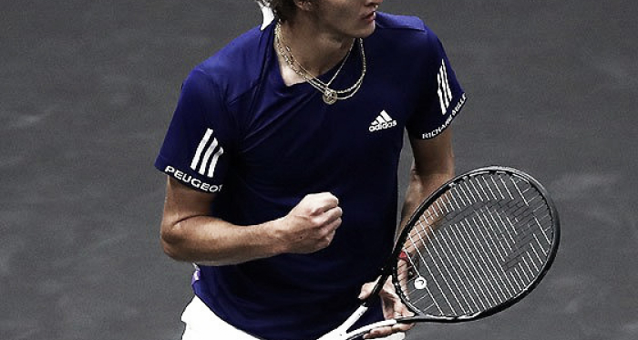 Zverev festeja tras darle 2 puntos a su equipo. Foto: Gustavo Goitía (@goitiatenis)