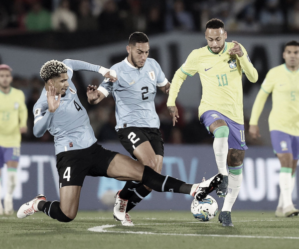 Brasil joga mal, é derrotado pelo Uruguai e perde invencibilidade de 37 jogos nas Eliminatórias
