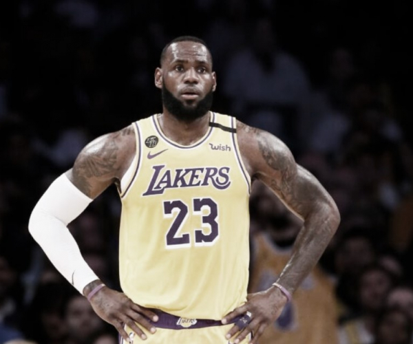 LeBron James volta a criticar coletivo do Los Angeles Lakers: "Não sei o que somos"
