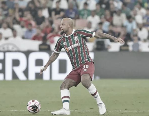 Felipe Melo explica motivo da confusão com Grealish após final do Mundial: "Estava gritando olé"